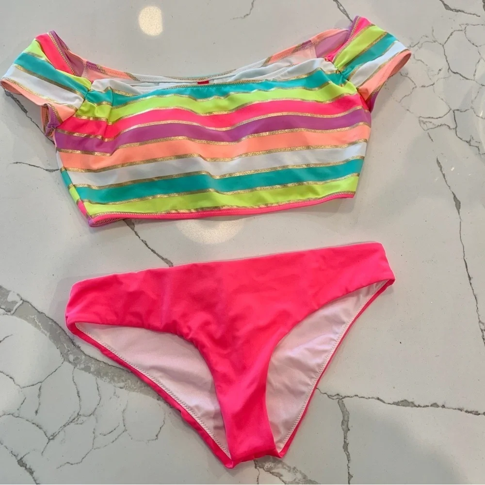 🌞 NWOT VS 2-Piece Set Rainbow Soiree Foil Gold Stripe Off-Shoulder Swimsuit